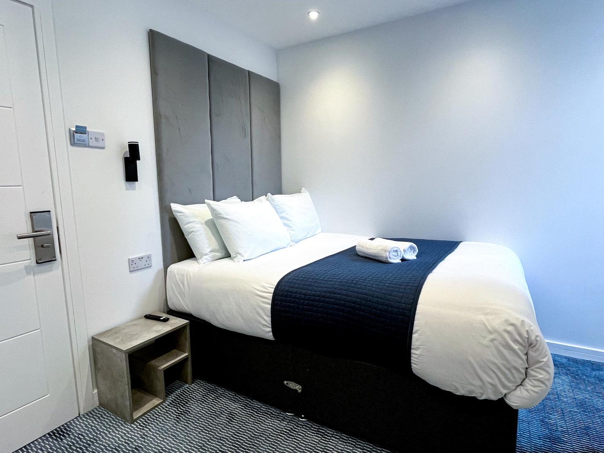 Atis The Park Inn Dover Ngoại thất bức ảnh