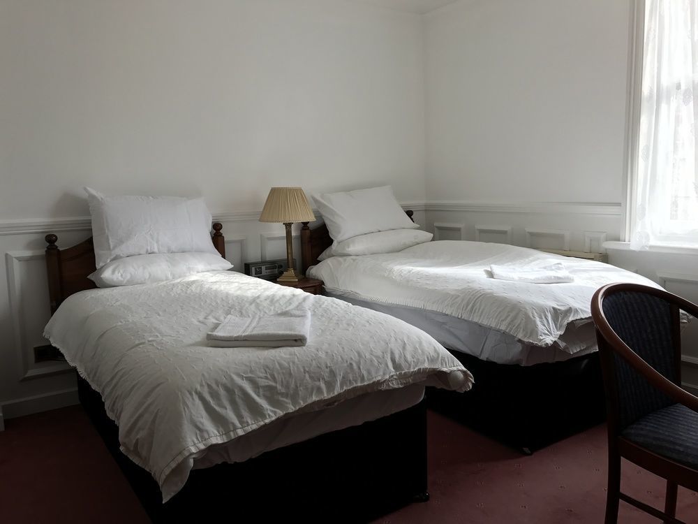 Atis The Park Inn Dover Ngoại thất bức ảnh
